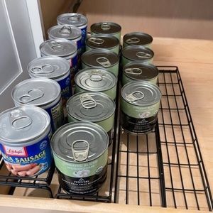 2 racks 
Cans / spice organizer